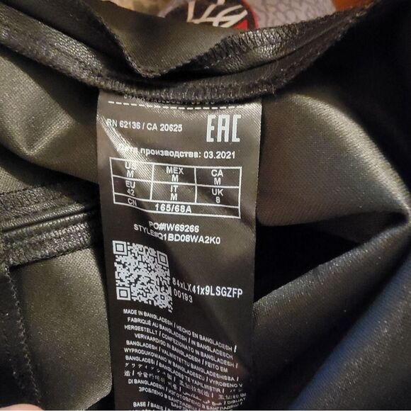 Guess Skirt Women's Medium Black Mini Skirt Lexie Flounce Faux Leather Zipper - Picture 7 of 10